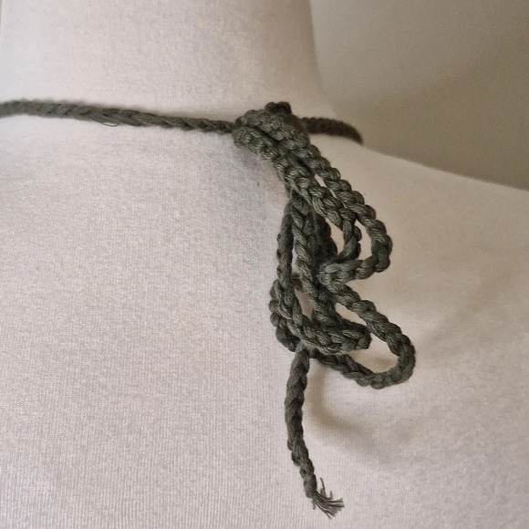 Charolette  Russe crochet lightweight halter top SZ L - Picture 5 of 6